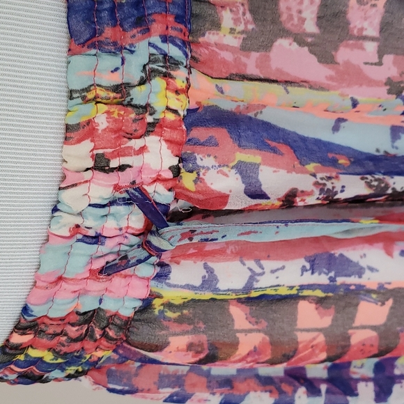 Roxy Skirt - Size Medium - Picture 4 of 11